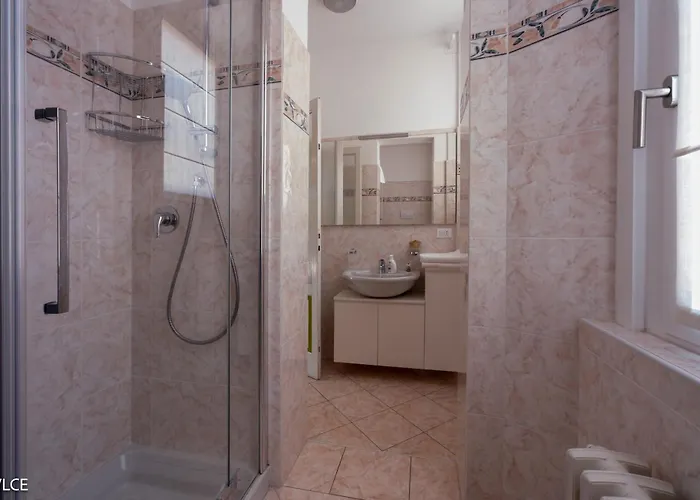 Residenza Cece' Apartman Lecco